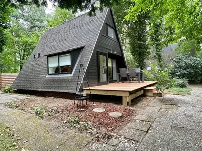Gallery image of Gezellige Caban in de natuur in Lanaken
