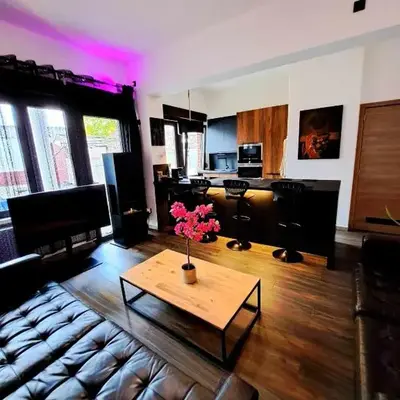 petite chambre dans une jolie colocation
