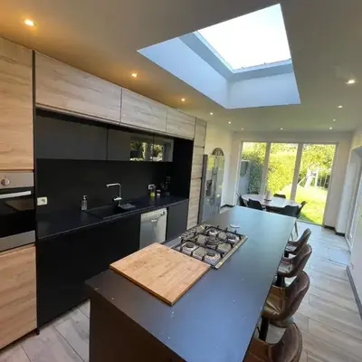Au 11801 Bel appartement moderne