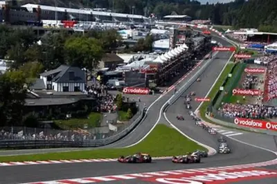 a group of racing cars on a race track at Happiness at Vero in Verviers
