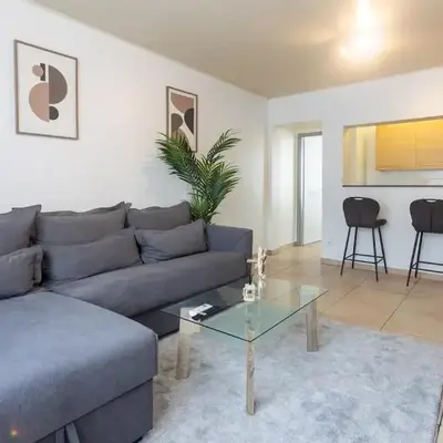 Moni 2G Residence