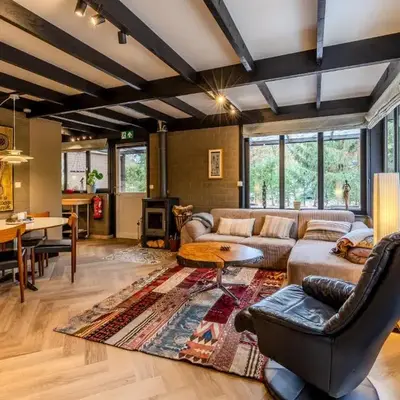 Lux Bos Chalet