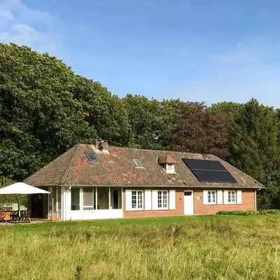 Holiday Home Heidebos für 8 Personen by Interhome