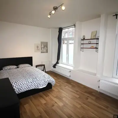 Bel appartement 2 chambres avec terrasse